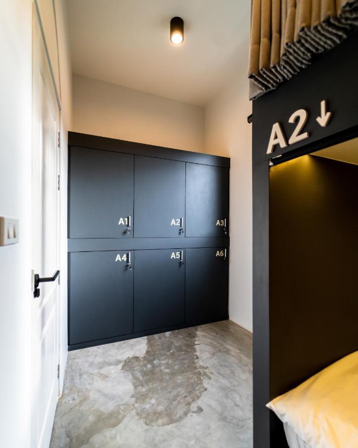 Pier 808 Hostel 방콕 외부 사진