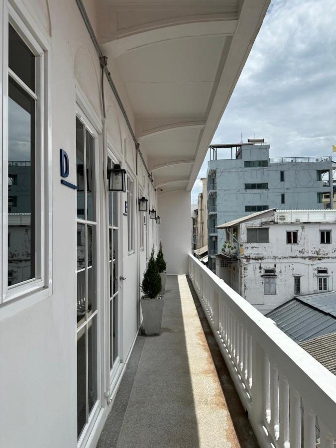 Pier 808 Hostel 방콕 외부 사진