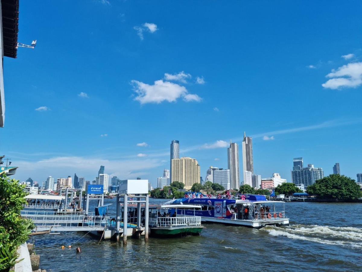 Pier 808 Hostel 방콕 외부 사진